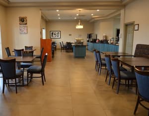 thumbnail: Breakfast area