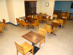 thumbnail: Breakfast area