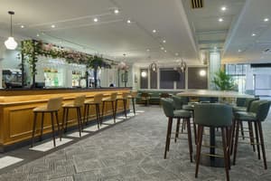 thumbnail: Bar (on property)