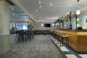 thumbnail: Bar (on property)