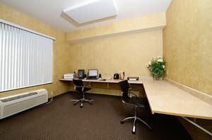 thumbnail: Business center