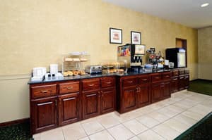 thumbnail: Breakfast area