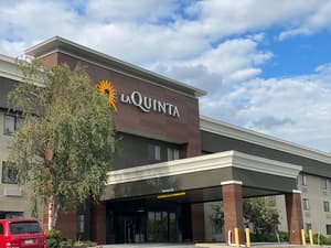 thumbnail: Exterior
