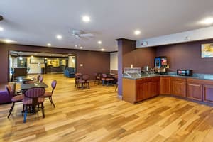 thumbnail: Breakfast area