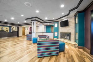 thumbnail: Lobby lounge