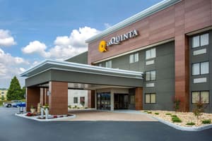 thumbnail: Exterior