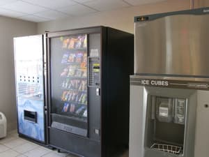 thumbnail: Vending machine