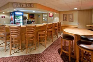 thumbnail: Bar (on property)