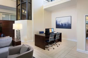 thumbnail: Business center