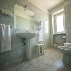 thumbnail: 38008501.jpg