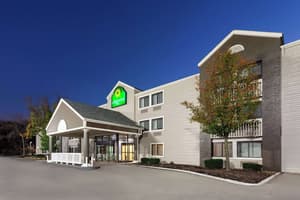 thumbnail: Exterior