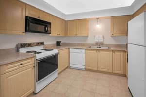 thumbnail: Private kitchen