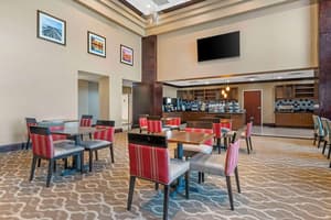 thumbnail: Breakfast area