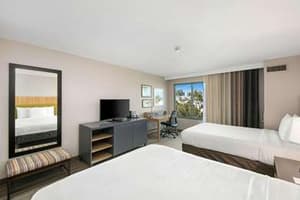 thumbnail: Guest Room,On-Site