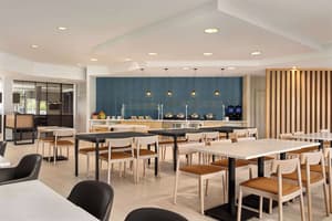 thumbnail: Breakfast area