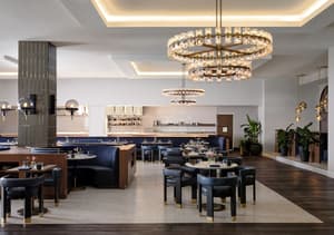 thumbnail: Restaurant