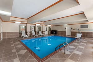 thumbnail: Pool