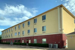 thumbnail: Exterior
