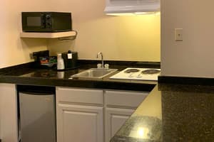 thumbnail: Breakfast area