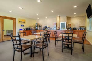 thumbnail: Breakfast area