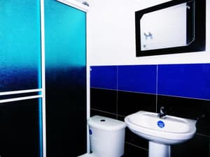 thumbnail: 42163630.jpg