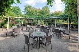 thumbnail: Terrace/patio