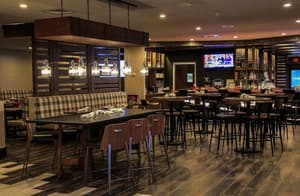 thumbnail: Restaurant