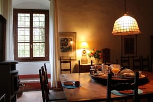 thumbnail: Reception hall