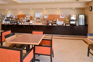 thumbnail: Breakfast area