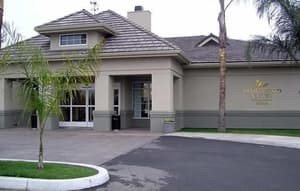 thumbnail: Breakfast area