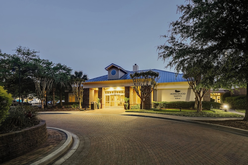 Front of property - evening/night