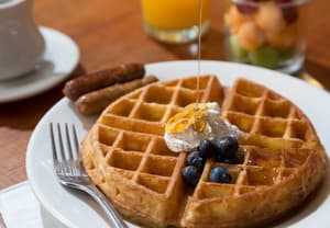 thumbnail: Breakfast area