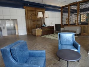 thumbnail: Interior