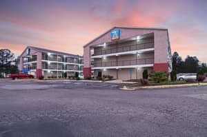 thumbnail: Exterior