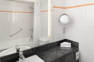 thumbnail: Bathroom
