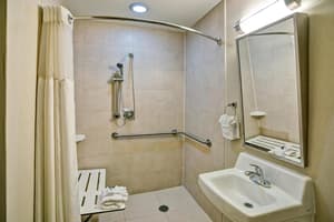 thumbnail: Bathroom shower