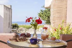 thumbnail: Outdoor dining