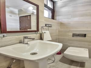 thumbnail: Bathroom