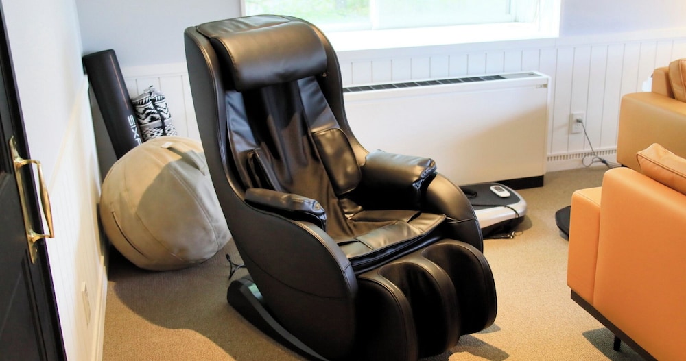 Massage in accommodation