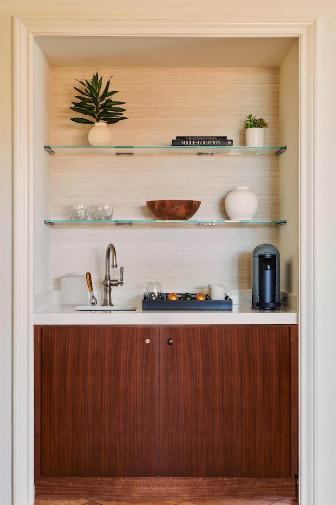 Minibar