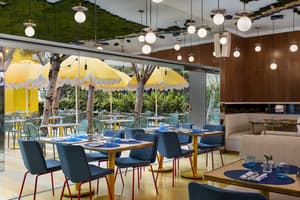 thumbnail: Restaurant