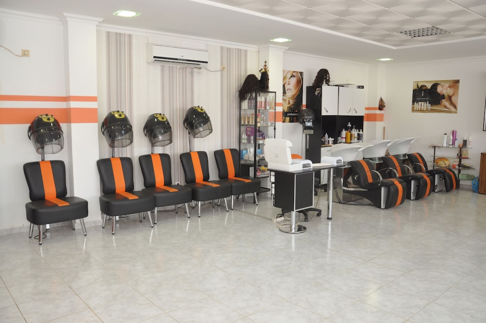 Hair salon