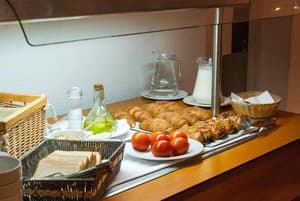 thumbnail: Restaurant