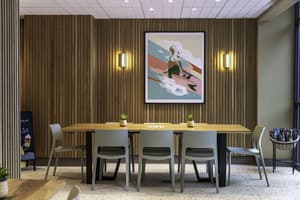 thumbnail: Restaurant