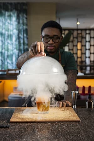 thumbnail: Bar (on property)
