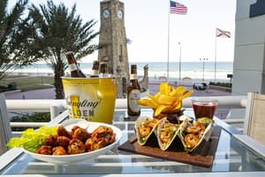 thumbnail: Sports bar