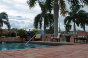 thumbnail: Outdoor pool