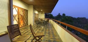 thumbnail: Balcony