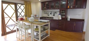 thumbnail: In-room dining
