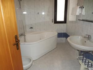 thumbnail: 66009600.jpg